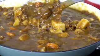 Classic Cholent Recipe a Hearty Shabbat Stew. מתכון צ'ולנט קלאסי תבשיל שבת דשן.