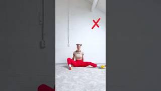 Middle Split EASY Tutorial #howto #beginners #easytutorial #gymnast #tips #easy #legsplittutorial