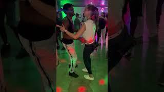 Bachata suave y sencilla ️ Dominican sensual? Franky El Suave & Maria BailaMar