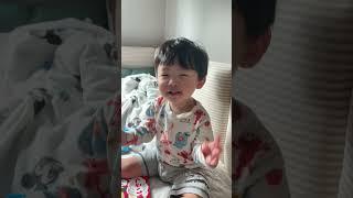 엄마랑 웃긴 표정을 해봐요  にらめっこしましょ笑うと負けよ~ #shorts #baby #아기 #한일커플