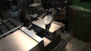 Indicate the vise on a milling machine in just one pass