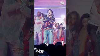 아미들 기 살려주는 제이홉 라이브 ㄷㄷ