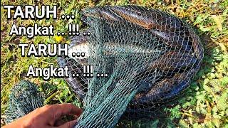 NYARI IKAN DISINI CAPE NGANGKATNYA ..  ..  ..