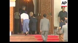 CAMBODIA: SIEM REAP: SAM RAINSY & PRINCE RANARIDDH MEETING