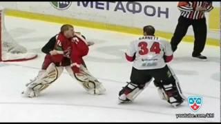 КХЛ бой вратарей: Далтон VS Гарнетт / KHL goalie fight: Dalton VS Garnett