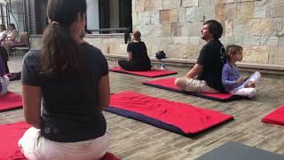 Йога в Клиниката на Доктор Емилова. Упражнения с Ани. Yoga in Bulgaria