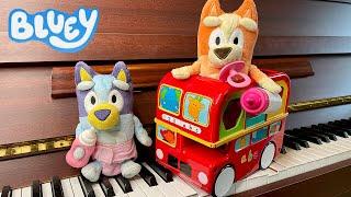 Baby Bluey and Baby Bingo Smelly Nappy Change Pretend Play 