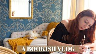 Reading, Journaling & Tea  A Cosy Vlog