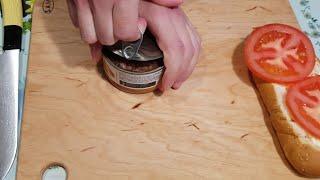 Best appetizer for guests, just bread and tuna