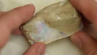 Rough Opal | Milky Opal Raw Material from Coober Pedy | 蛋白石奶種石料 | ミルクオパール石