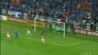 Holland vs. Italy supposidly offside goal