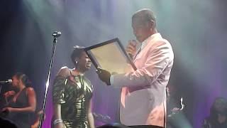 FANTASIA GET AN AWARD In Macon, Ga. #3 JLT Produtions/1Love.jlt.PEACE