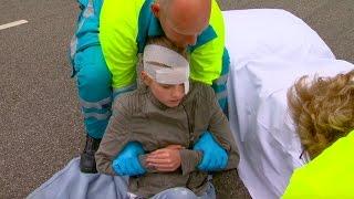 KIJK MEE MET DE AMBULANCE DIENST! - TOPDOKS HULPDIENSTEN