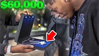 SPORTS BETTOR SPENDS $60,000 ON CHAINS FOR HIS ENTIRE TEAM ! 