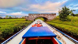 Canal Narrow Boat UK English Americans on Holiday Vacation Fun #cdlivinglife #doinglittle tour