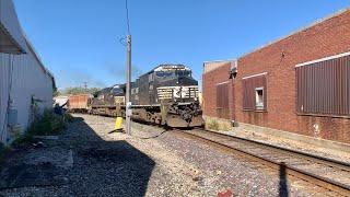 Train Splits The Buildings & RR Diamond Action In Muncie, Indiana!  Norfolk Southern & CSX Trains