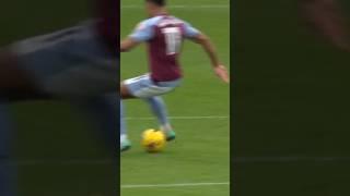 Confidence.  #astonvilla #shorts #fyp #watkins #olliewatkins #avfc #skills #football