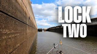 How to Lock Through Arkansas River Lock Two