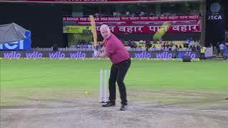 #NerolacCricketLive: Commentators’ Face-off with Helicopter Shots