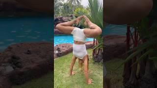 CROW TO HANDSTAND REPS  #shorts #yoga #fitness