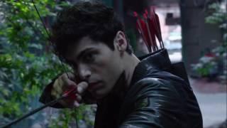 Alec Lightwood ● Human