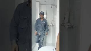 DIVISIONES DE BAÑO EN VIDRIO TEMPLADO EN BOGOTA SISTEMA BATIENTE CHAFLAN - INGEVIDRIOS