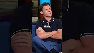 Tom Holland find this way funnier than I should .#tomholland #hollywood #actor #Marvel #SpiderMan4