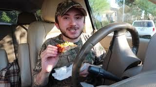 Atticus Shaffer Eats Toppers Pizza!