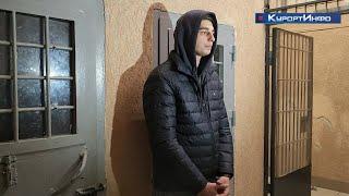 24-летнего местного жителя поместили под домашний арест за совершённый грабёж в Сестрорецке