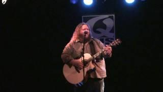 Matt Andersen live at the club Q bus city Leiden Holland 2014 10 10