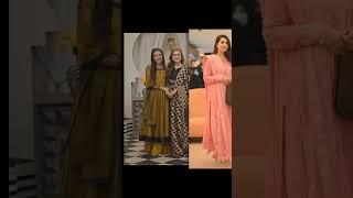 Pakistani Top Beautiful Twins sisters 