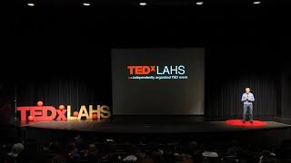 Maximize mediocrity: Mindset shifts so you think faster and talk smarter | Matt Abrahams | TEDxLAHS