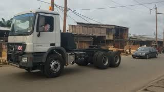 [Cameroun] Livraison de 10 camions Mercedes-Benz Actros.