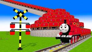 [踏切アニメ] あぶない電車  RED THOMAS TRAIN Climbing Pyramid Fumikiri3D Railroad Crossing Animation