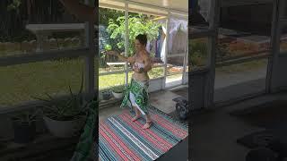 Erika Dances to Just Chillax & Erlando (Pennies) featuring Julie Elody