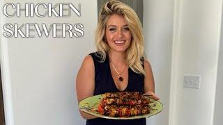 Chicken Skewers with Red Onion and Bell Pepper