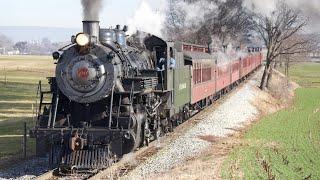 Strasburg Rail Road: Christmas in Paradise with No. 90