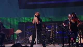 John Bon Jovi performs Hallelujah (Leonhard Cohen's Version)