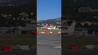 Norwegian 737-800 landing - Tromsø #shorts