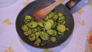 zucchine trifolate in padella