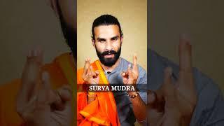 Surya Mudra for Weight Loss / @sanatanhathayoga #yogivarunanand