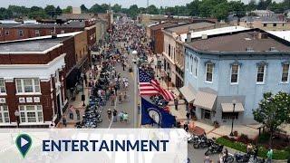 Life In Elizabethtown, Kentucky - Entertainment