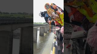 Bad way of Ganpati Visarjan - Ganpati Visarjan #ganpati #Ganesh nimajjanam #ganpatibappamorya