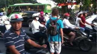 How to cross a street in Ho Chi Minh City (Saigon), Vietnam