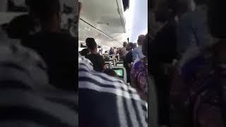 Une Arabe obligée de descendre d'un Avion pour avoir insulté un congolais de Makak à l'aéro d kin