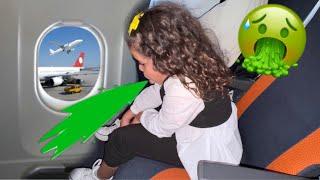 ￼ Amira a vomi dans l’avion ️  Départ en vacances