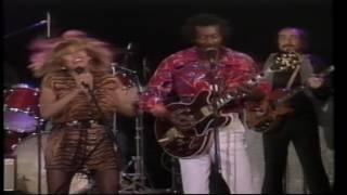 Rock n Roll Music - Chuck Berry with Tina Turner ( Live at the Roxy 1982 )