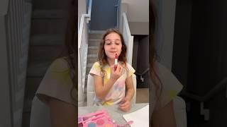 Pranking my mom ️