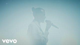 Stromae - La solassitude (NMA Live Performance)