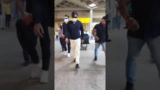 Ajay Devgn Snapped at Mumbai Airport | Star Celebrity